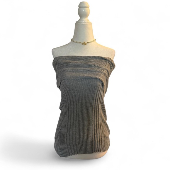 Joseph Sweaters - Sparkly 2000s Diva Off-the-shoulder Grey Knit Sleeveless Sweater Joseph A